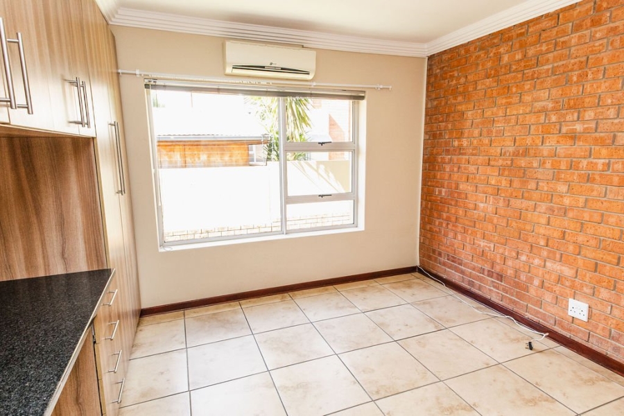 3 Bedroom Property for Sale in Langenhovenpark Free State